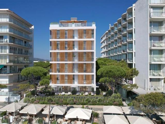 Piso en venta Castell Platja d'Aro