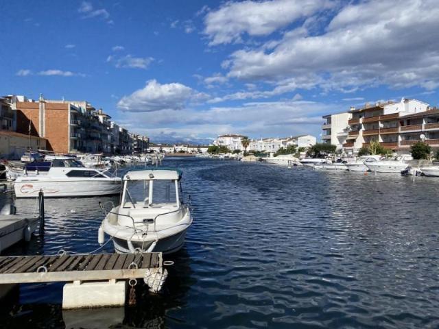 Piso en venta Castelló d'Empúries