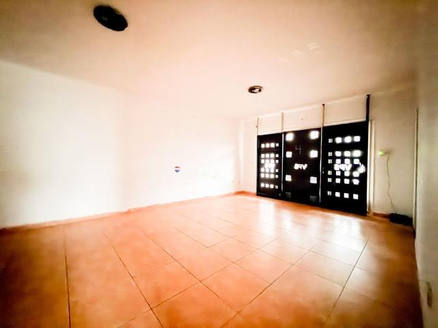Piso en venta, Castelló d'Empúries, Girona