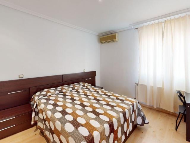 Piso en venta, Centro Sol, Madrid