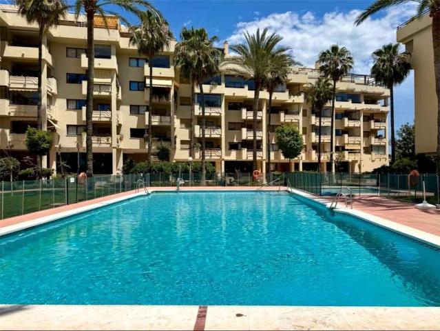 Piso en venta, Churriana La Carihuela, Torremolinos