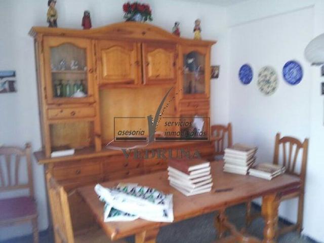 Piso en venta con 79 m2, 3 dormitorios en Navaleno