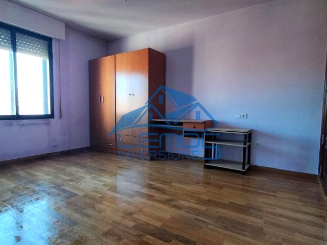 Piso en venta con 98 m2, 3 dormitorios en Benavente