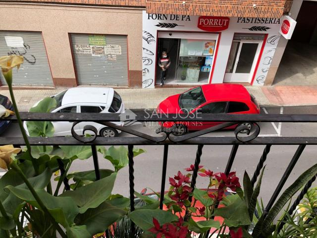 Piso en venta con 115 m2, 4 dormitorios en Crevillent, RONDA SUR