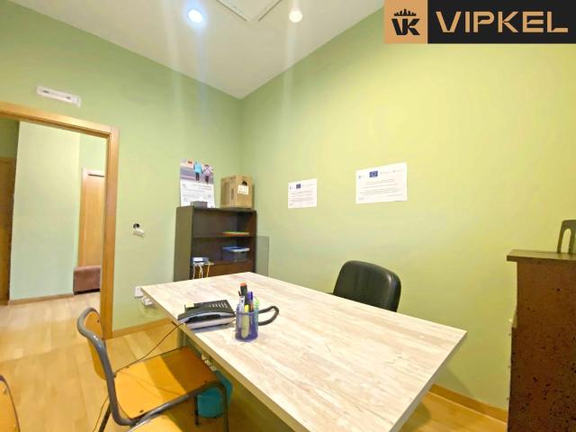 Piso en venta con 145 m2, 4 dormitorios en San Lazaro Santiago de Compostela