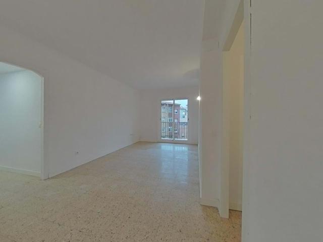 Piso en venta con contrato de alquiler activo – Carrer Mossèn Josep Forn – Igualada 08700