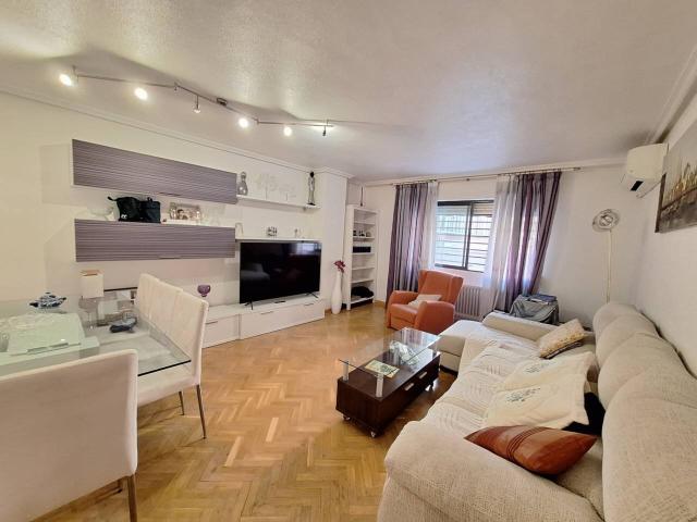 PISO EN VENTA CON GARAJE, TRASTERO Y PISCINA EN VALDEMORO