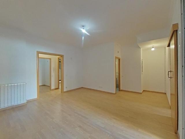 Piso en venta con inquilino