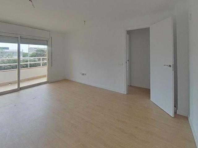 Piso en venta con inquilino – Carrer Santa Creu de Calafell – Gavà 08850