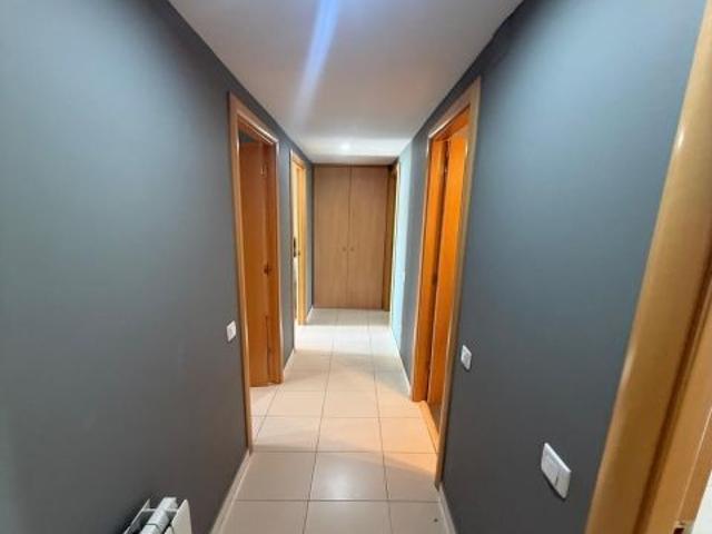 Piso en venta con plaza de PK. incluida calle Archidona Can Puiggener