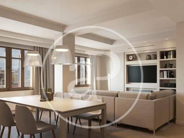 Piso en venta de 3 habitaciones junto al Mercado Central