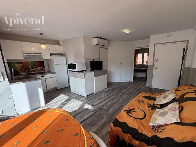Piso en Venta en Muga Gran Reserva Badia