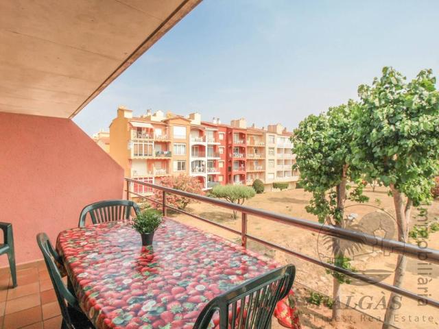 Piso en Venta en Muga Gran Reserva Badia