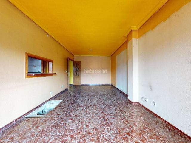 Piso en venta en Murcia, Alberca. Amplio Piso a reformar en La Alberca Todo exterior!. Pisos.