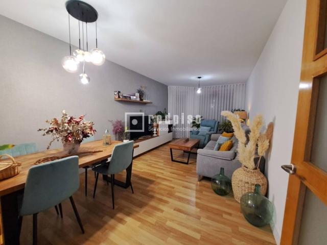 Piso en venta en Murcia, Cabezo de Torres. ESPECTACULAR PISO DE 3 HABITACIONES CON TERRAZA, GARAJE Y TRASTERO EN EXCELENTE UBICACIÓN. Pisos.