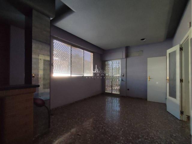 Piso en venta en Murcia, El Esparragal. Piso en venta con balcón y 3 dormitorios en El Esparragal. Pisos.