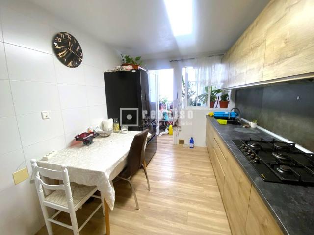 Piso en venta en Murcia, Espinardo. Amplio piso de 3 habitaciones con ascensor, listo para entrar a vivir. Pisos.