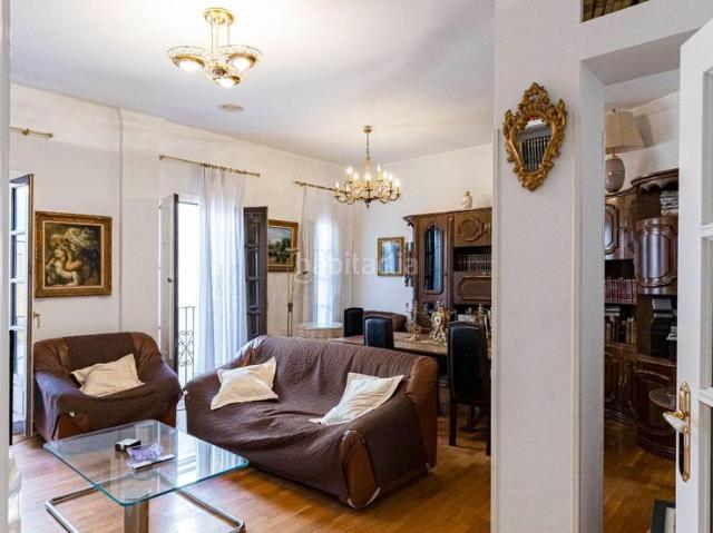 Piso en venta en Murcia, La Catedral. Exclusiva vivienda con garaje a unos pasos de la Catedral. Pisos.