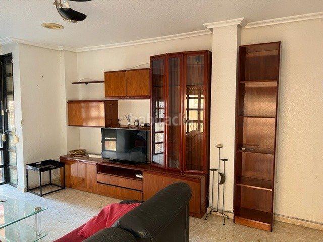 Piso en venta en Murcia, Santa Eulalia. Venta de piso céntrico, 3 dormitorios, 2 baños, zona santa eulalia y universidad. Pisos.