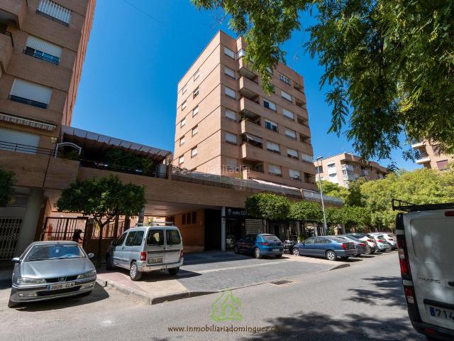 Piso en venta en Murcia, Santa Maria de Gracia. PISO TODO EXTERIOR EN ESQUINA CON VISTAS ABIERTAS, TRASTERO Y GARAJE. Pisos.