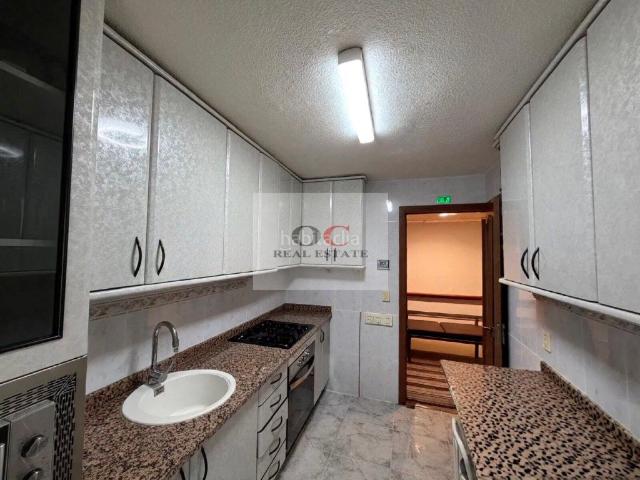 Piso en venta en Murcia, San Miguel. Piso en venta en Gran Vía. Pisos.