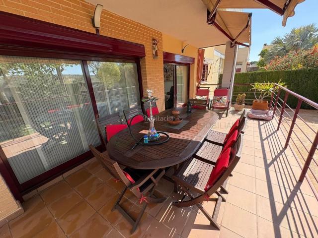 Piso en venta en Mutxamel, Almajada Ravel. Chalet Adosado con jardín privado en La Almajada Mutxamel. Pisos.