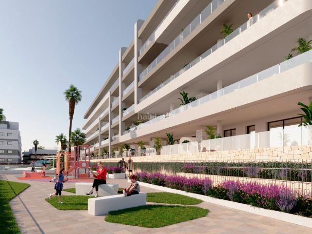 Piso en venta en Mutxamel, Bonalba Cotoveta. Apartamento de 3 dormitorios y 2 baños con piscina y jardín en Mutxamel. Pisos.