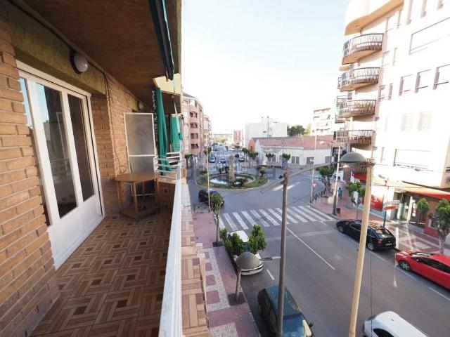 Piso en venta en Mutxamel, Centro. Piso en venta en Avenida Carlos Soler. Pisos.