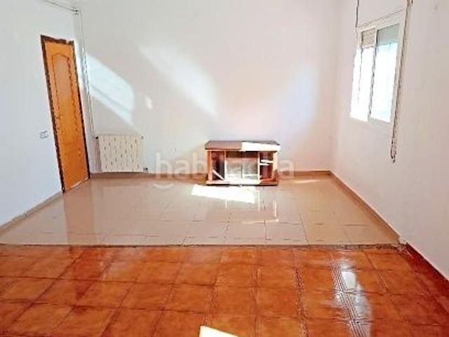 Piso en venta en Maçanet de la Selva, Residencial Park. Gran oportunidad de comprar un piso de cuatro habitaciones en la localidad de Macanet De La Selva en Gerona. No dejes pasar esta. Pisos Maçanet.