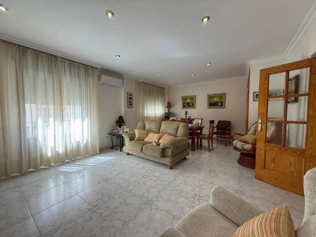 Piso en Venta en Macael