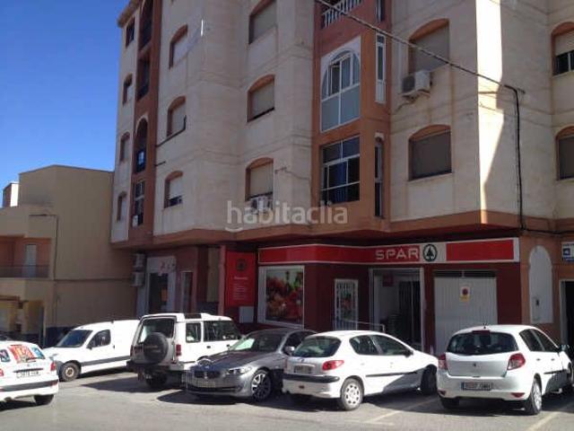 Piso en venta en Macael. Pisos.
