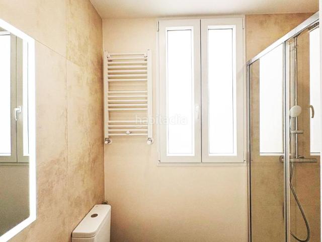 Piso en venta en Madrid, Trafalgar. Balmes, 4. Pisos.