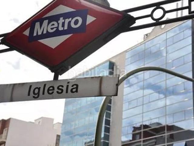 Piso en venta en Madrid, Trafalgar. Pisos.