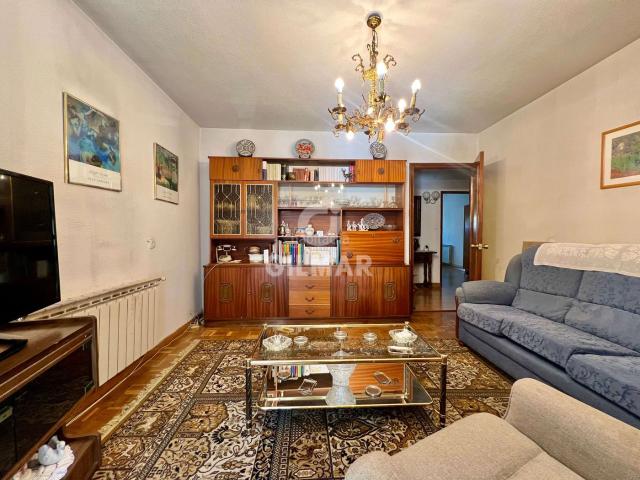 Piso en venta en Madrid, Tres Olivos Valverde. Esta vivienda de 92 m situada en Fuencarral, una zona con gran proyección y bien comunicada, es ideal para familias y quienes busc. Pisos.
