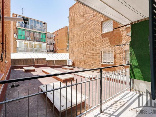 Piso en venta en Madrid, Tres Olivos Valverde. Pisos.