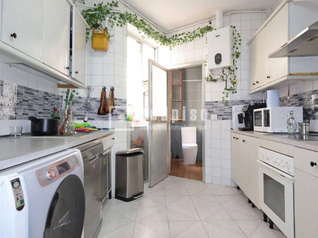Piso en venta en Madrid, Universidad Malasaña. IMPRESIONANTE PISO A LA VENTA. Pisos.