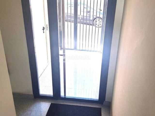 Piso en venta en Madrid, Valdeacederas. Oportunidad ! Piso SemiNuevo, exterior, 2 dormitorios, ascensor, plaza de garaje y trastero. Pisos.