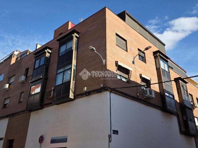 Ático en venta en Madrid, Valdeacederas. Ático en venta en Madrid. Áticos.