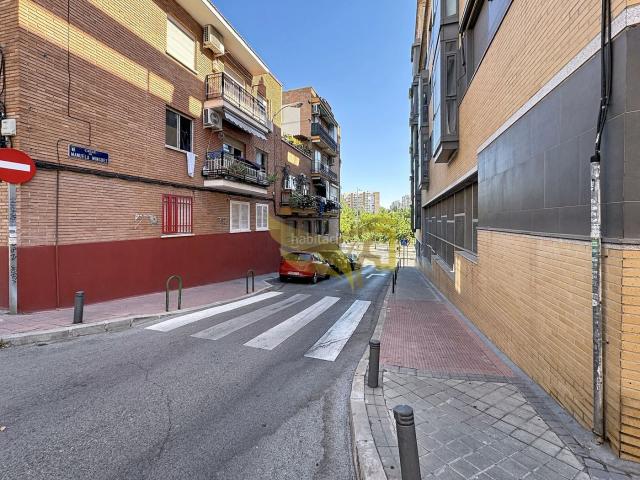 Piso en venta en Madrid, Valdeacederas. Piso en venta en Valdeacederas. Pisos.