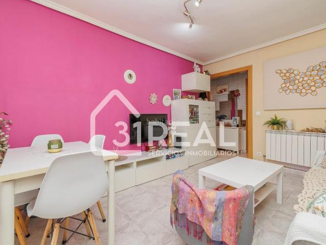 Piso en venta en Madrid, Valdeacederas. Pisos.