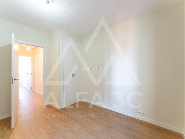 Piso en venta en Madrid, Valdeacederas. Pisos.