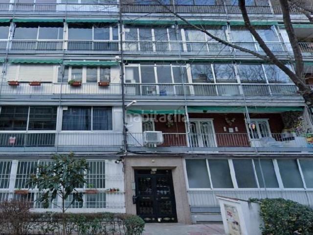 Piso en venta en Madrid, Valdezarza. Piso en venta en calle Aguilar de Campoo. Pisos.