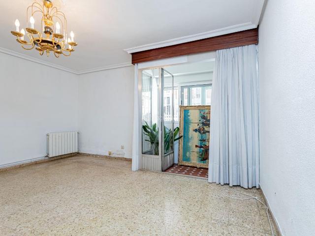 Piso en venta en Madrid, Valdezarza. WGI Inmobiliaria vende Exclusivo piso en Valdezarza. Pisos.