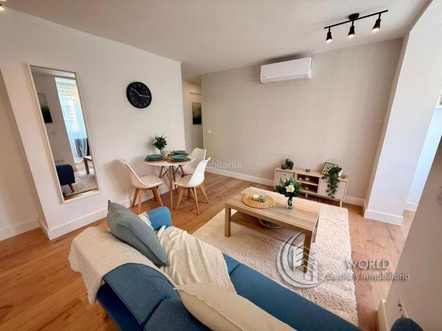 Piso en venta en Madrid, Ventas. Piso reformado a estrenar junto a Fuente del Berro exterior y muy luminoso. Pisos.