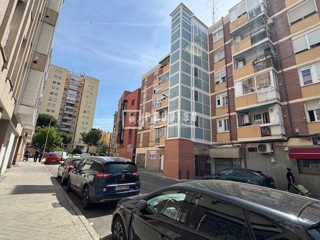 Piso en venta en Madrid, Ventas. Pisos.