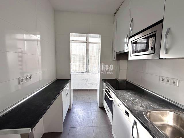 Piso en venta en Madrid, Villaverde Alto. Pisos.