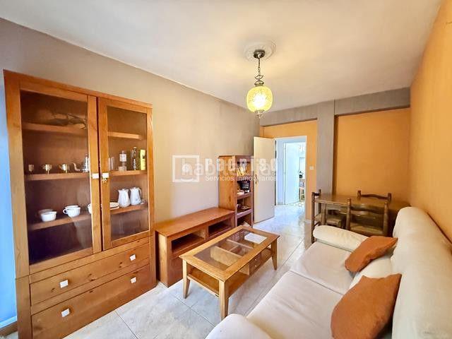 Piso en venta en Madrid, Villaverde Alto. Pisos.