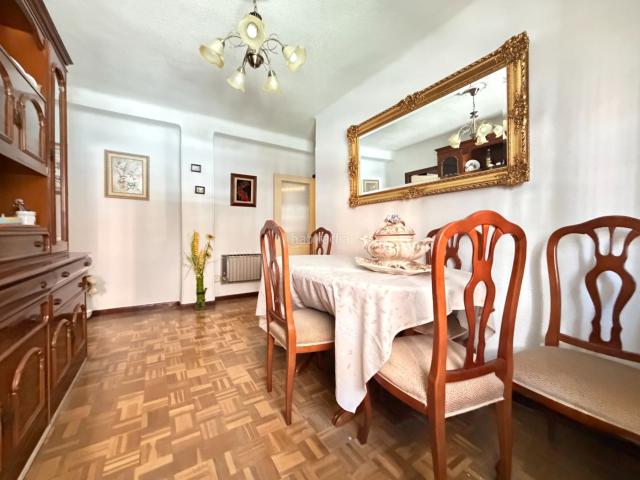 Piso en venta en Madrid, Vista Alegre. PISO EN VENTA EN VISTA ALEGRE. Pisos.
