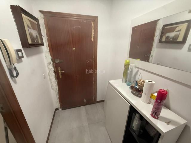 Piso en venta en Madrid, Vista Alegre. Piso en venta en Conde Eleta. Pisos.