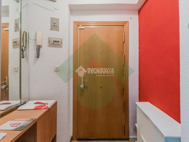 Piso en venta en Madrid, Vista Alegre. Piso en venta en Madrid. Pisos.